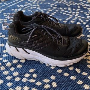 Hoka One Clifton 6 • Size 8.5
